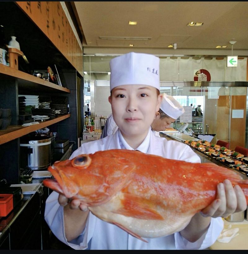 すし京辰　成田空港店　第1ターミナルのアルバイト・バイト求人情報-05