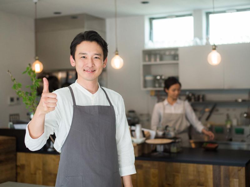 MORNING GLASS COFFEE JAPAN株式会社(勤務地:ERIC ROSE)のアルバイト・バイト求人情報-05