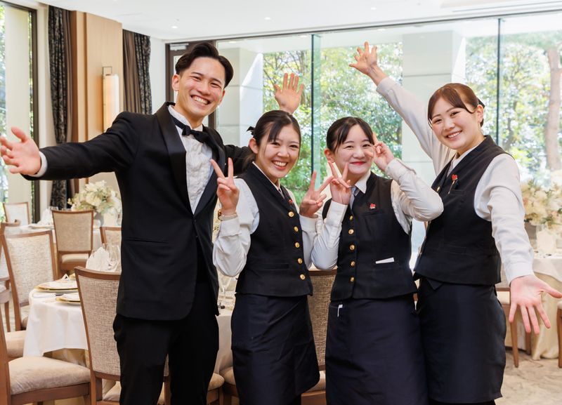 大宮アートグレイスウエディングシャトー　大宮璃宮内/カフェレストラン四季庭　【株式会社ベストブライダル】の派遣求人情報