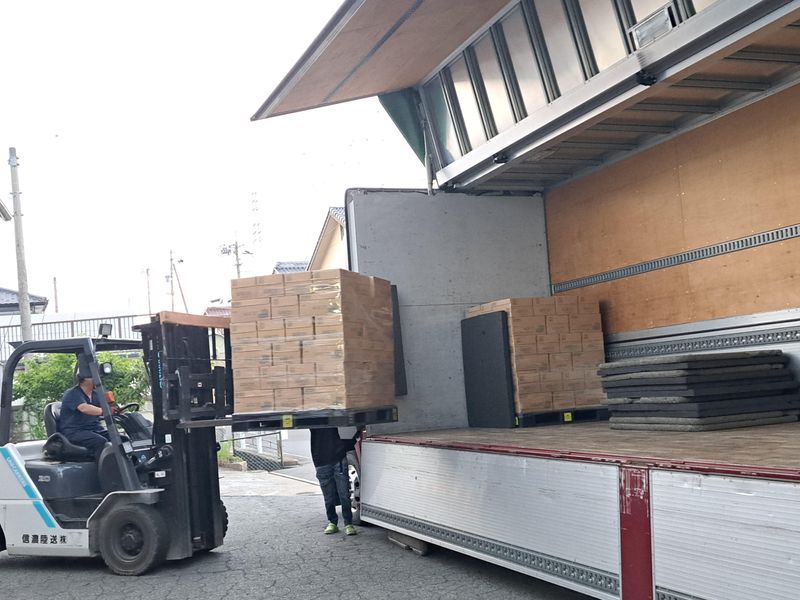 信濃陸送株式会社の求人・転職情報