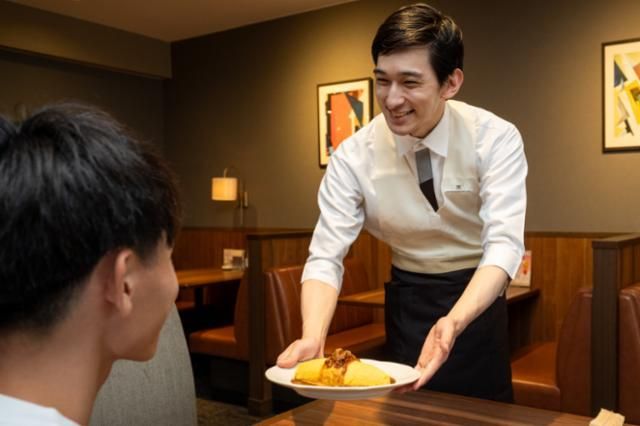 ロイヤルホスト　春日部店のアルバイト・バイト求人情報-02