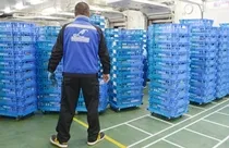 L物流株式会社