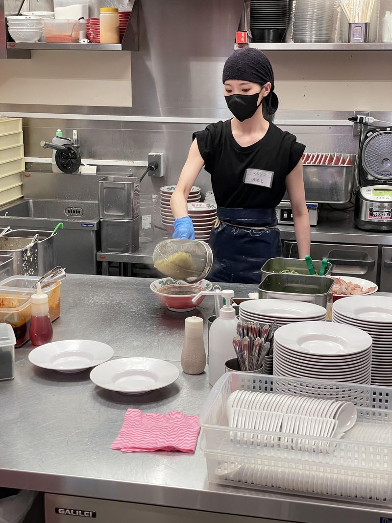 ラーメン魁力屋　イオンモール橿原店のアルバイト・バイト求人情報-04