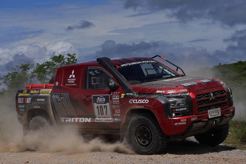 三菱自動車工業株式会社