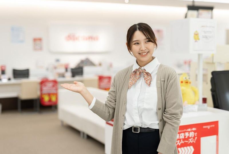 ドコモショップ滋賀高月店のアルバイト・バイト求人情報-02