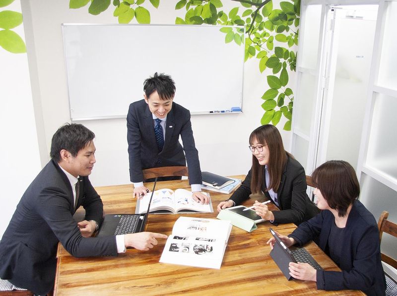 株式会社ハル