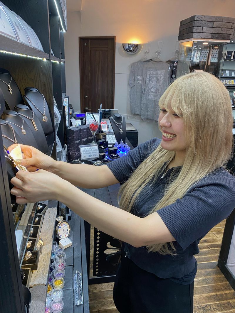 LEGALISS　原宿店のアルバイト・バイト求人情報-03
