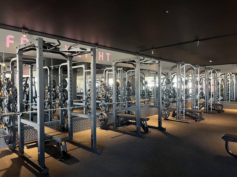 フィットネスジム FIT365 イオンモール高松のアルバイト・バイト求人情報-02