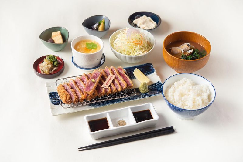 牛カツと和定食 京都勝牛 ミッテン府中店