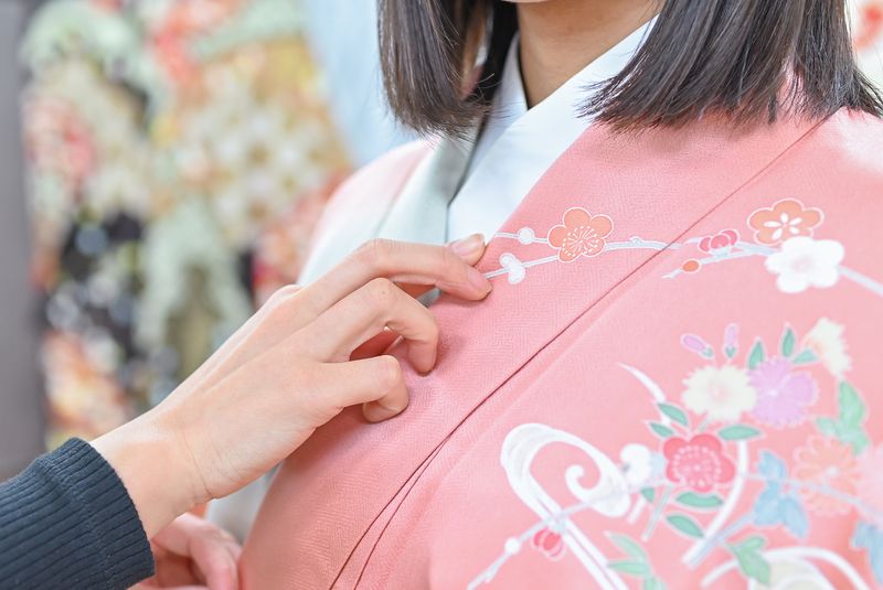 本きもの松葉　着楽楽Kimono教室 きもの館校のアルバイト・バイト求人情報-03