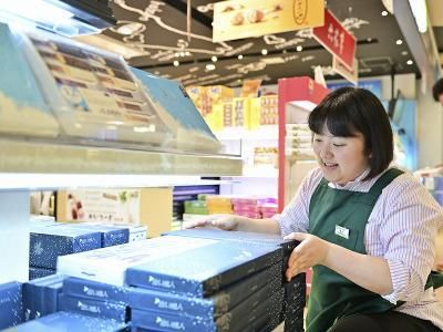 北海道空港株式会社　北海道本舗 総合土産店のイメージ3