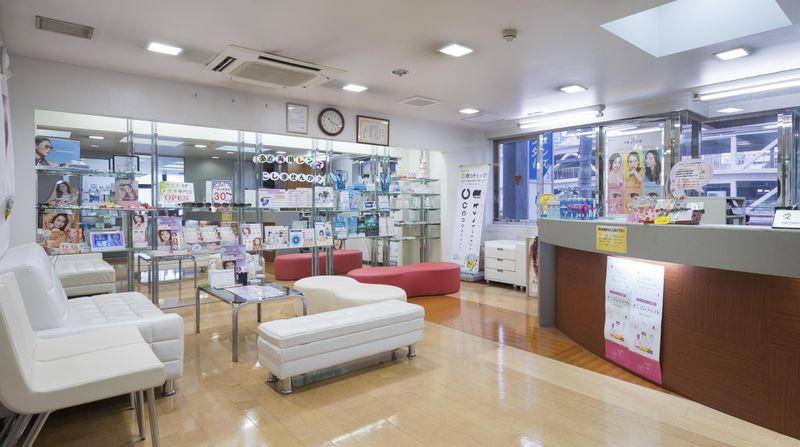 有限会社実吉コンタクトレンズセンターのアルバイト・バイト求人情報-02