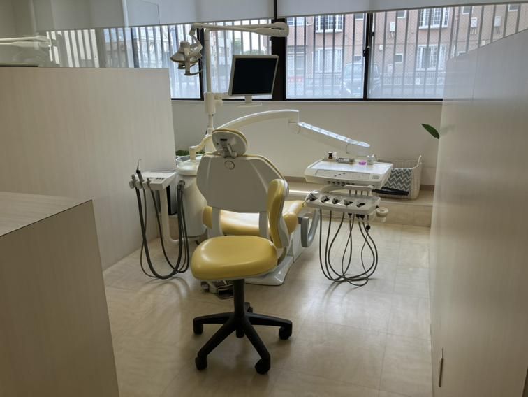 つゆざき歯科のアルバイト・バイト求人情報-02