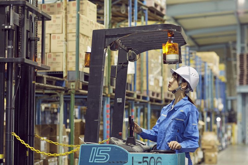 高末株式会社　知多事業所 金具のアルバイト・バイト求人情報-02