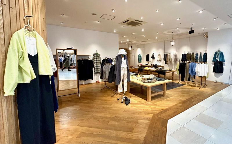 パラスパレス 新潟ラブラ万代店のアルバイト・バイト求人情報-02