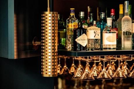 ラグジュアリーアクセサリーブランドが手掛けるカフェバー(仮)大阪　ラグジュアリーアクセサリーブランドが手掛けるカフェバー(仮)大阪のアルバイト・バイト求人情報-05