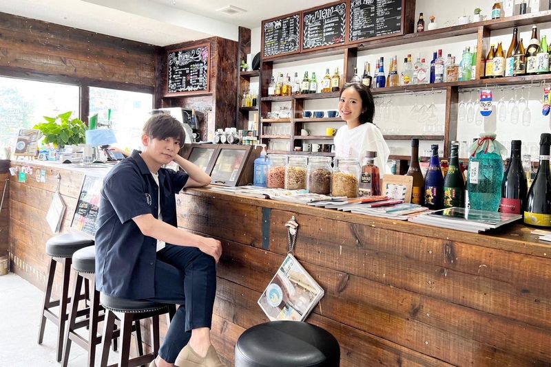 surf cafe ulu 宮崎本店のアルバイト・バイト求人情報-02