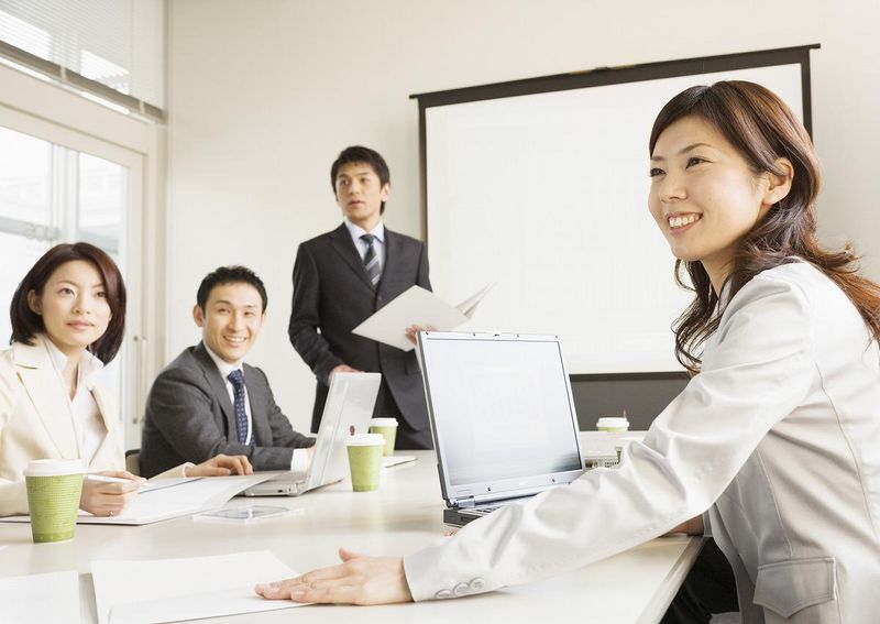 株式会社レッツアイの派遣求人情報