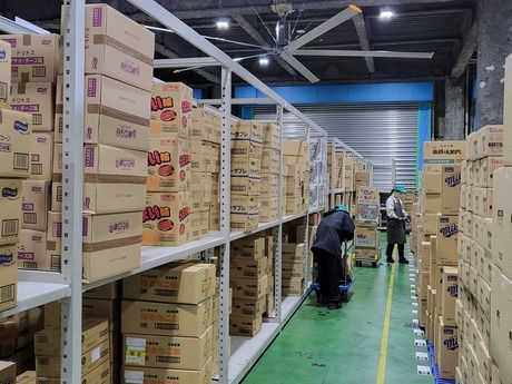 篠崎運輸　岩槻流通センターのアルバイト・バイト求人情報-02