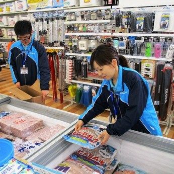 かめや釣具　八木店の求人4