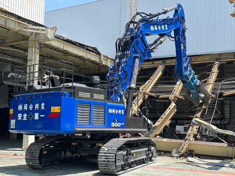 株式会社岡安興業