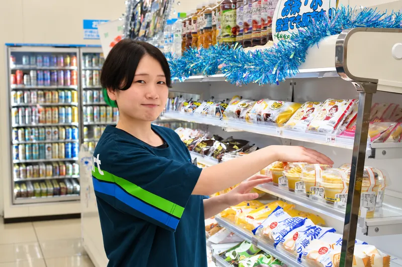 ファミリーマート　高松北バイパス店のアルバイト・バイト求人情報