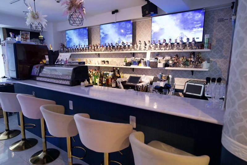 AnimeDiningBar　CrossOverのアルバイト・バイト求人情報-03
