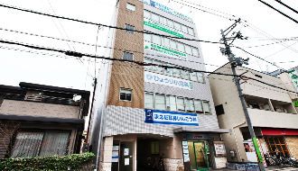 株式会社　プラザ薬局のアルバイト・バイト求人情報-02
