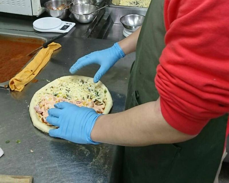 ピザ・サントロペ野崎店のアルバイト・バイト求人情報-03