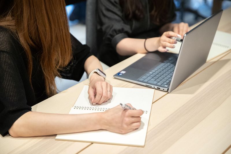 株式会社トライアローズのアルバイト・バイト求人情報-05