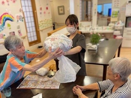 奉優会(小規模多機能・看護多機能)　優っくり看護小規模多機能介護三軒茶屋のアルバイト・バイト求人情報-03