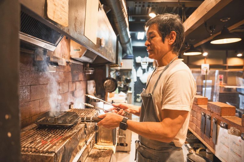 炭火串焼　鳥料理　ともじろうのアルバイト・バイト求人情報-03