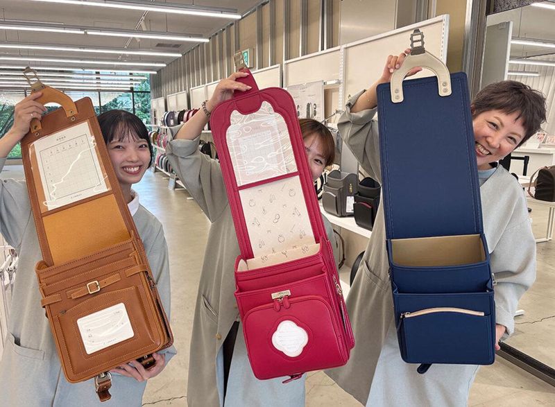 THE RANDOSERU TSUCHIYA KABAN 千葉(期間限定)のアルバイト・バイト求人情報-03