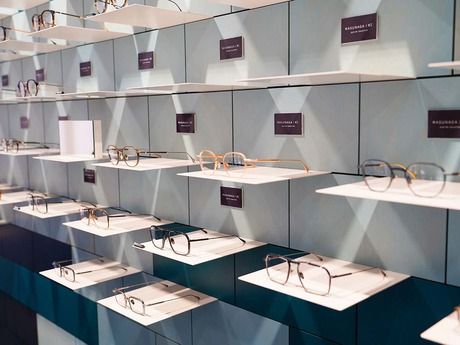 増永眼鏡　阪急三番街店のアルバイト・バイト求人情報-02