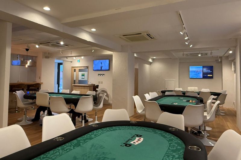 PokerRoom P3のアルバイト・バイト求人情報-02