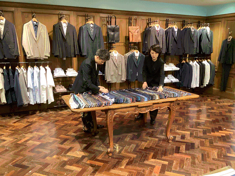 ポールスミス博多阪急店のアルバイト・バイト求人情報-04