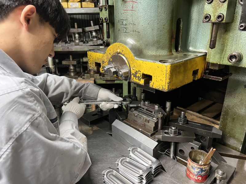 イース精工株式会社　本社工場のアルバイト・バイト求人情報-02