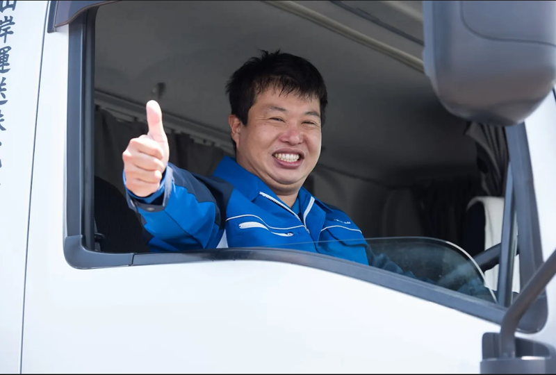 山岸運送株式会社 藤枝物流センターの求人情報