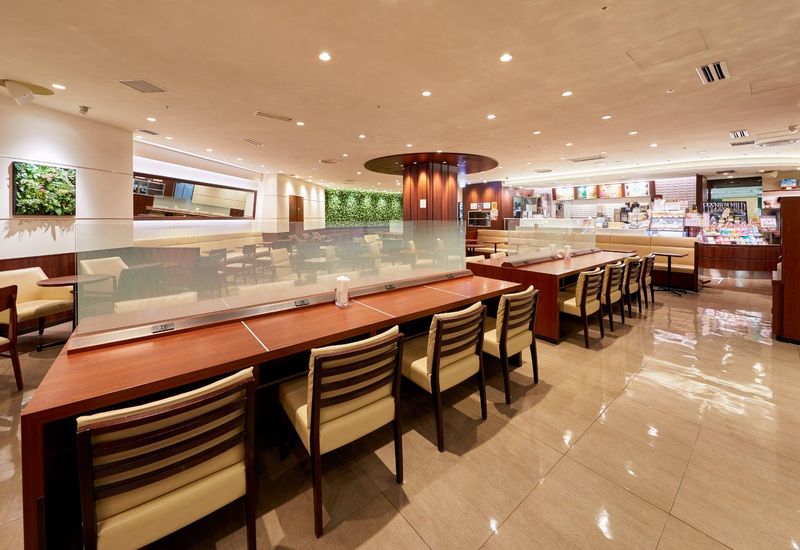 ドトールコーヒーショップ　大阪駅前第1ビル店のアルバイト・バイト求人情報-05