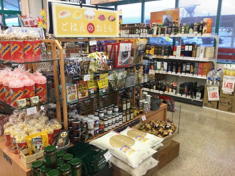 リカーワールド華　ヴィオ店のアルバイト・バイト求人情報-02