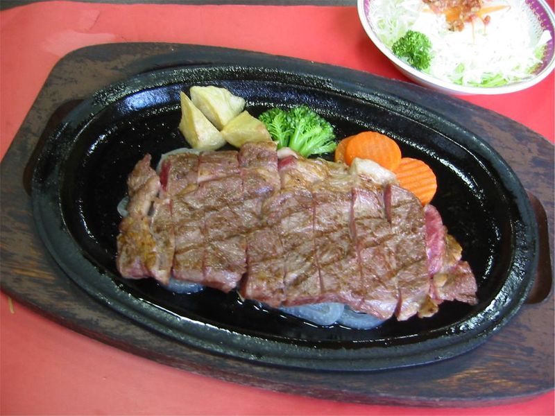 ステーキ石かわのアルバイト・バイト求人情報-01