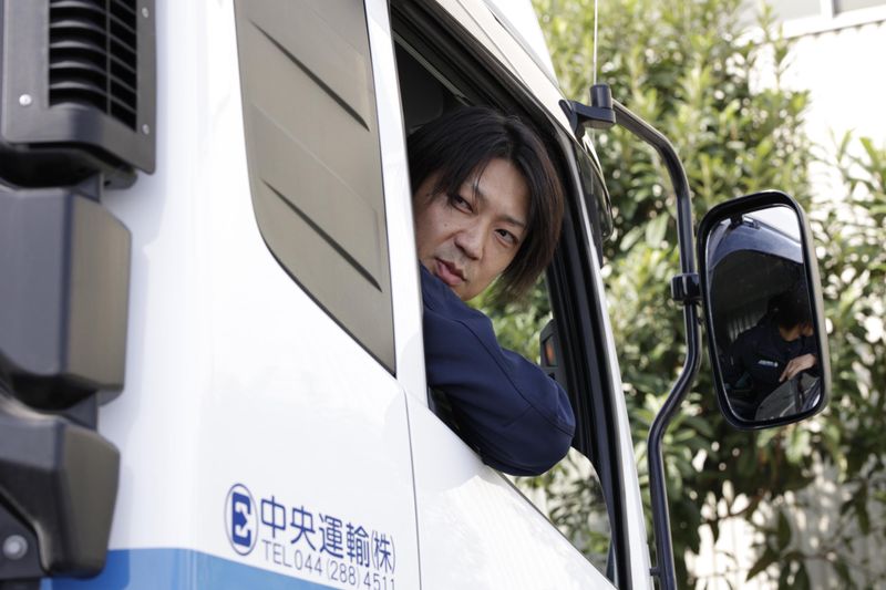 中央運輸株式会社　横浜車庫のアルバイト・バイト求人情報-05