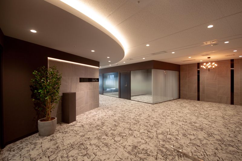 株式会社レーベントラスト