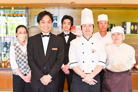 ゴルフ場レストラン　上野原カントリークラブレストラン【2450】地域のアルバイト・バイト求人情報-05