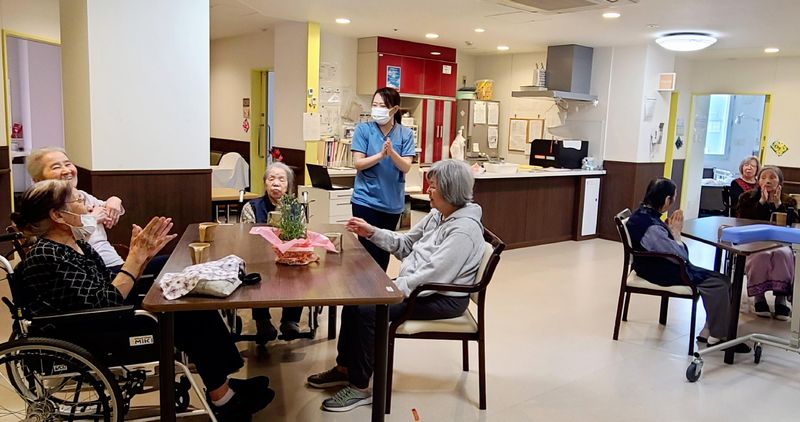 介護老人保健施設フォーシーズン南34条のアルバイト・バイト求人情報-02