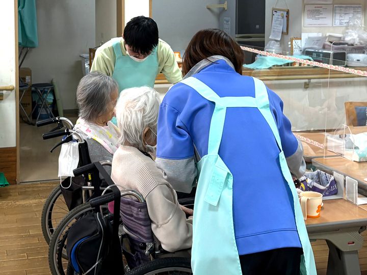 介護老人保健施設 うららの里　通所リハビリテーションのアルバイト・バイト求人情報-08