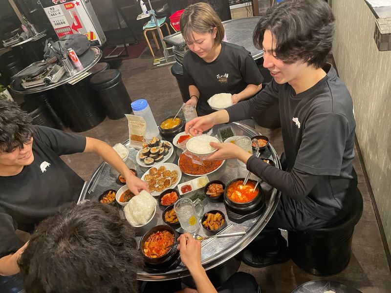 花より豚のアルバイト・バイト求人情報-02