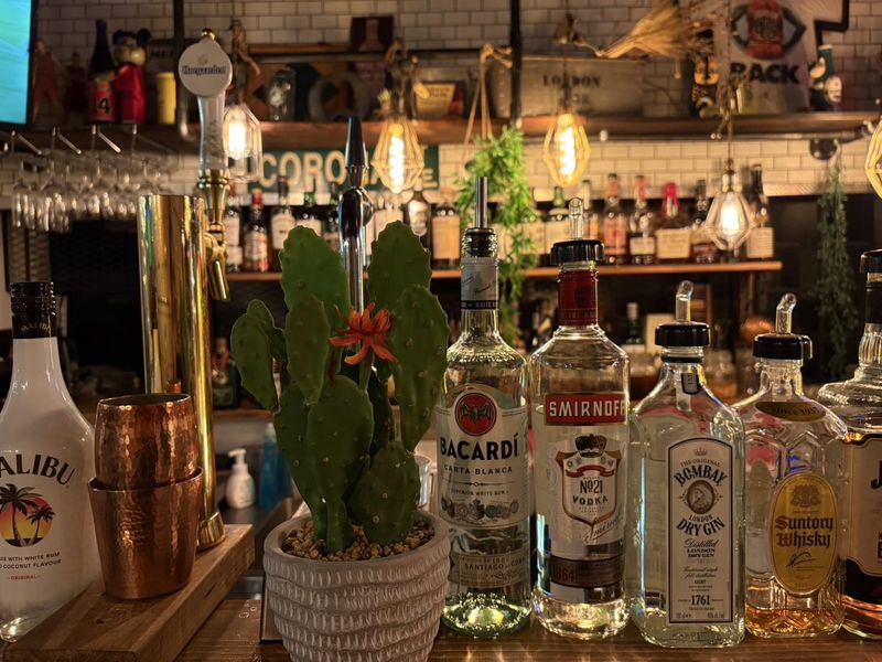 Restaurant Bar MARKETのアルバイト・バイト求人情報-05