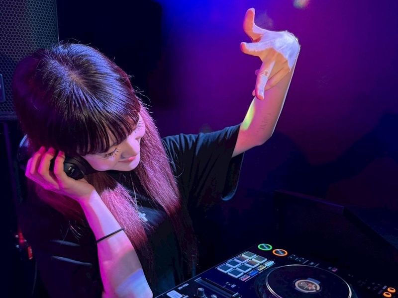 Bar GARAGE亀戸店のアルバイト・バイト求人情報-04