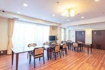 イリーゼまつどのアルバイト・バイト求人情報-02